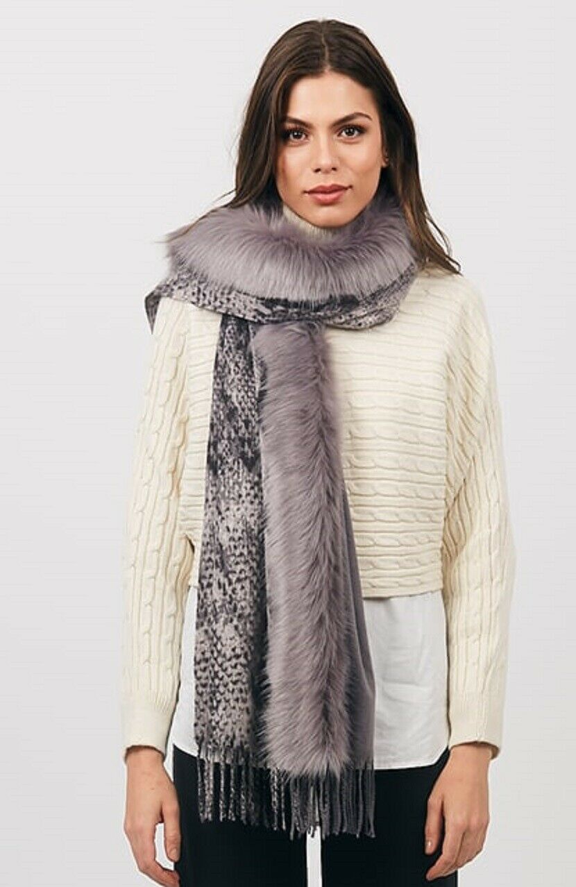 Pia Rossini 'Hannah' Scarf - Silver Grey