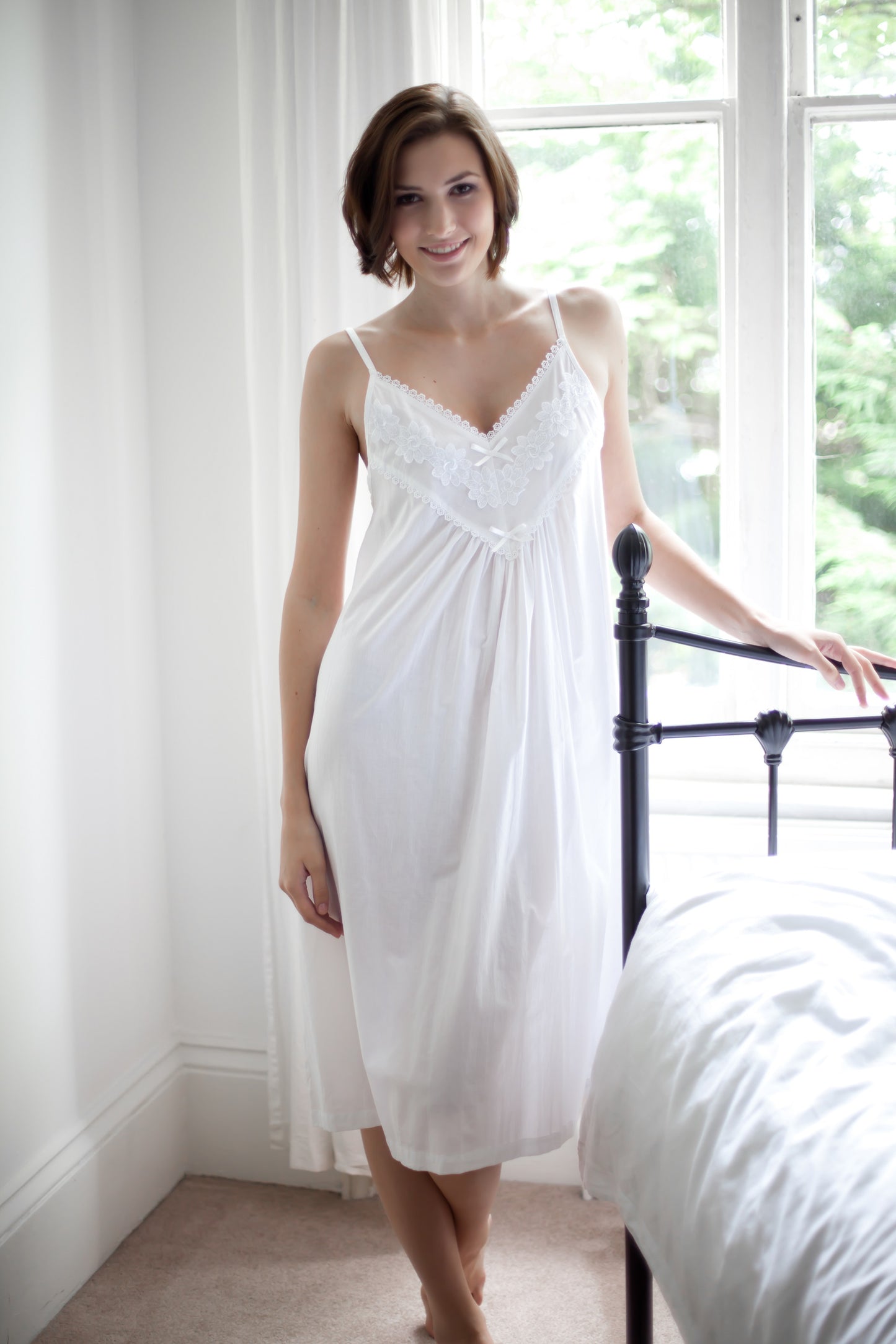 Cottonreal 'Helga' White Cotton Strappy Nightdress
