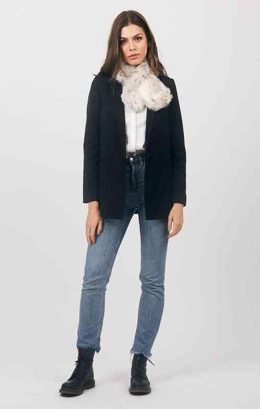 Pia Rossini 'Bianca' Faux Fur Scarf - Snow Wolf
