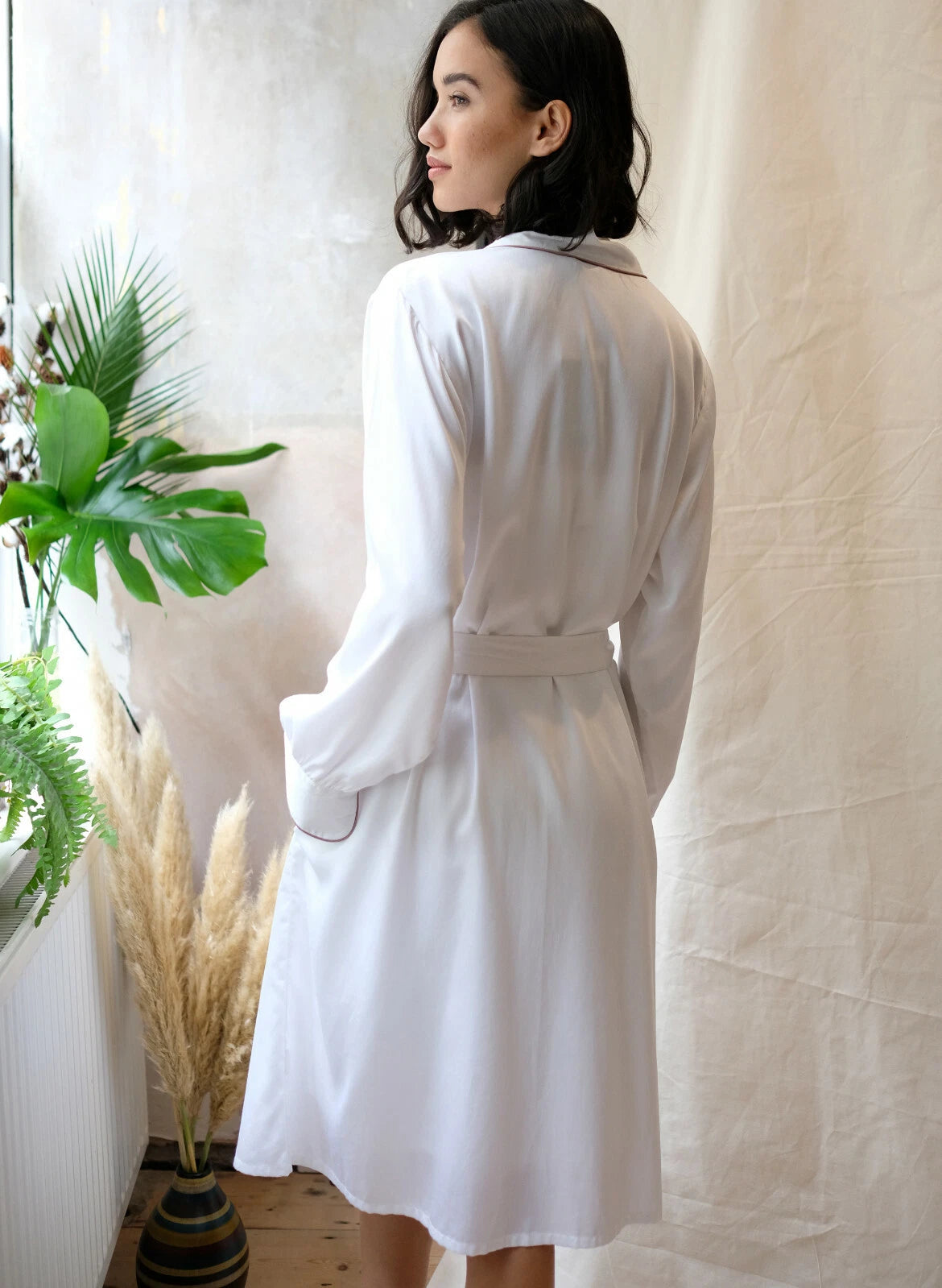 Fable & Eve London - Luxury Robe - White